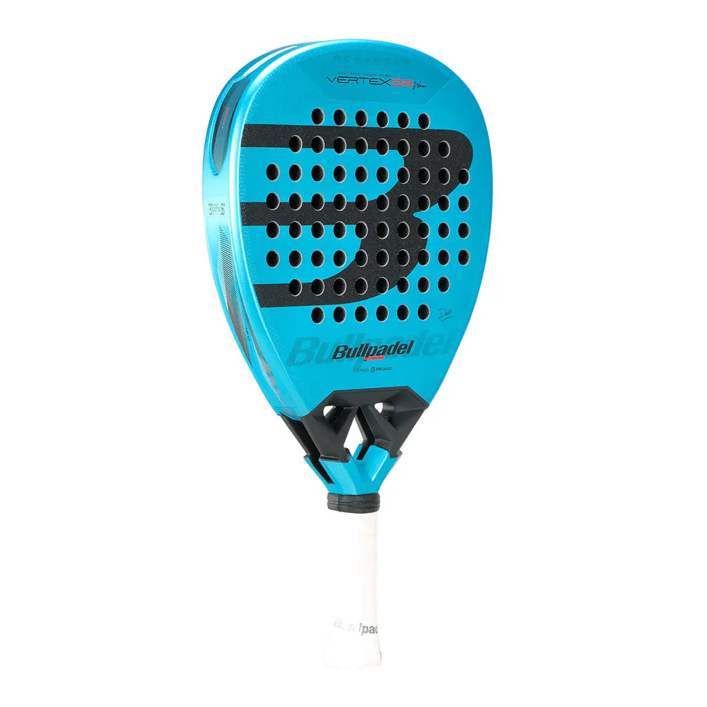 Bullpadel Vertex 05 W